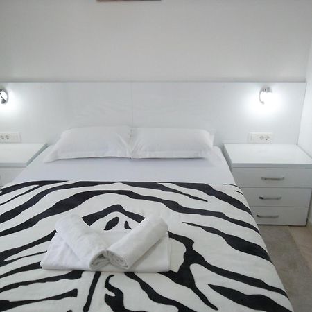 Guest House 4M Petrovac Δωμάτιο φωτογραφία