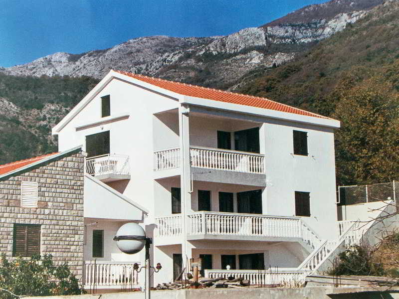 Guest House 4M Petrovac Εξωτερικό φωτογραφία