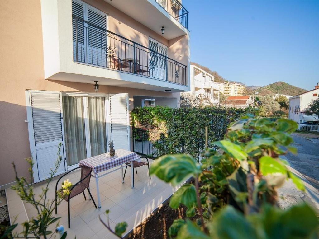 Guest House 4M Petrovac Δωμάτιο φωτογραφία